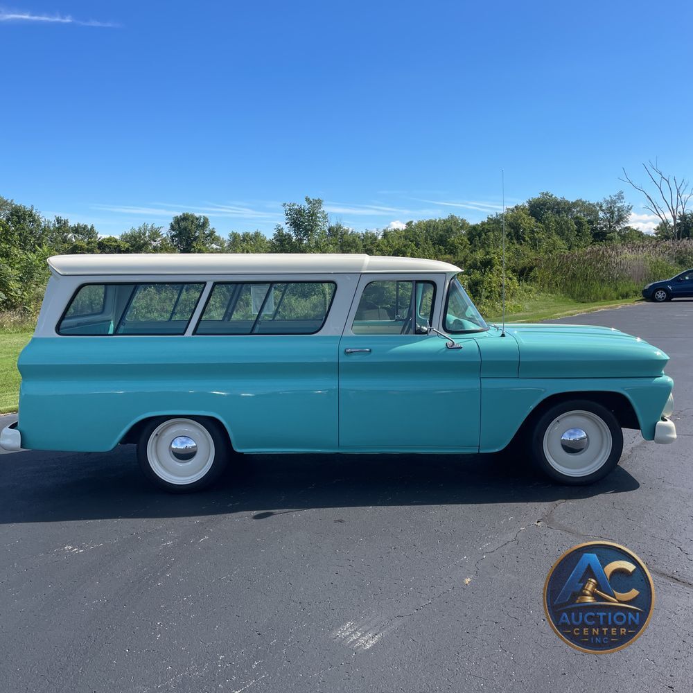 1963 Chevrolet Suburban