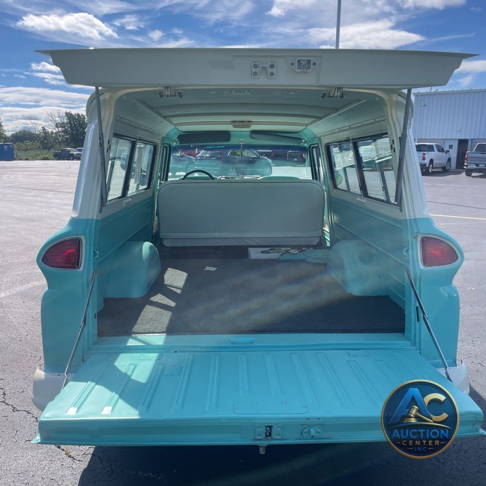 1963 Chevrolet Suburban