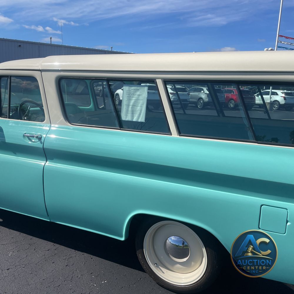 1963 Chevrolet Suburban