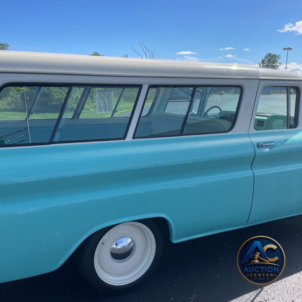 1963 Chevrolet Suburban
