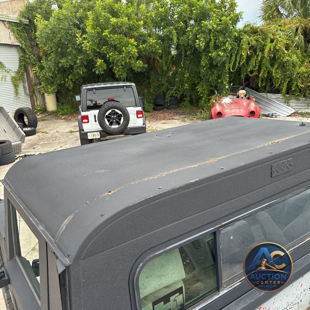 1998 Hummer H1 2D Hardtop