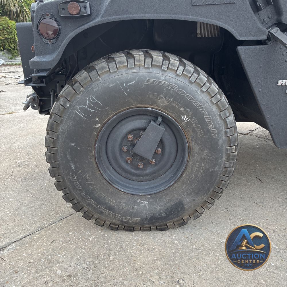 1998 Hummer H1 2D Hardtop