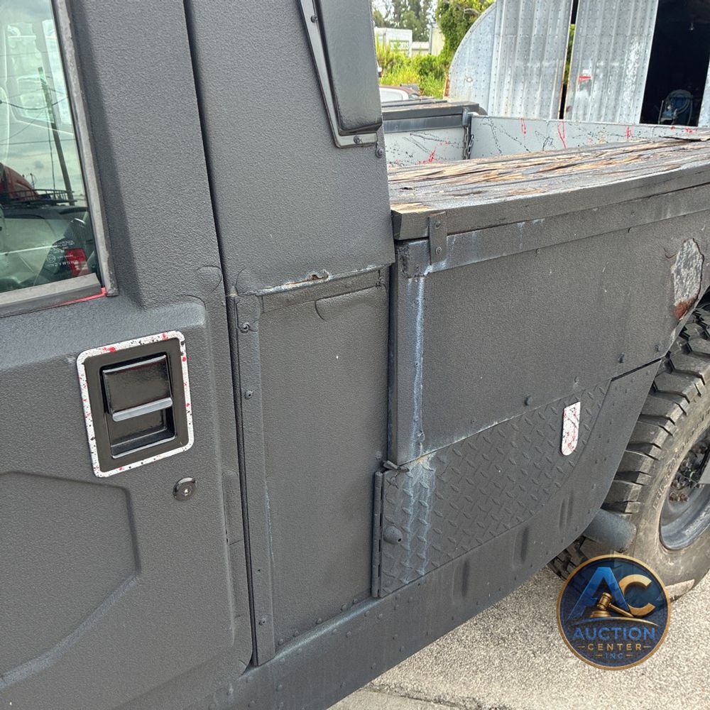 1998 Hummer H1 2D Hardtop