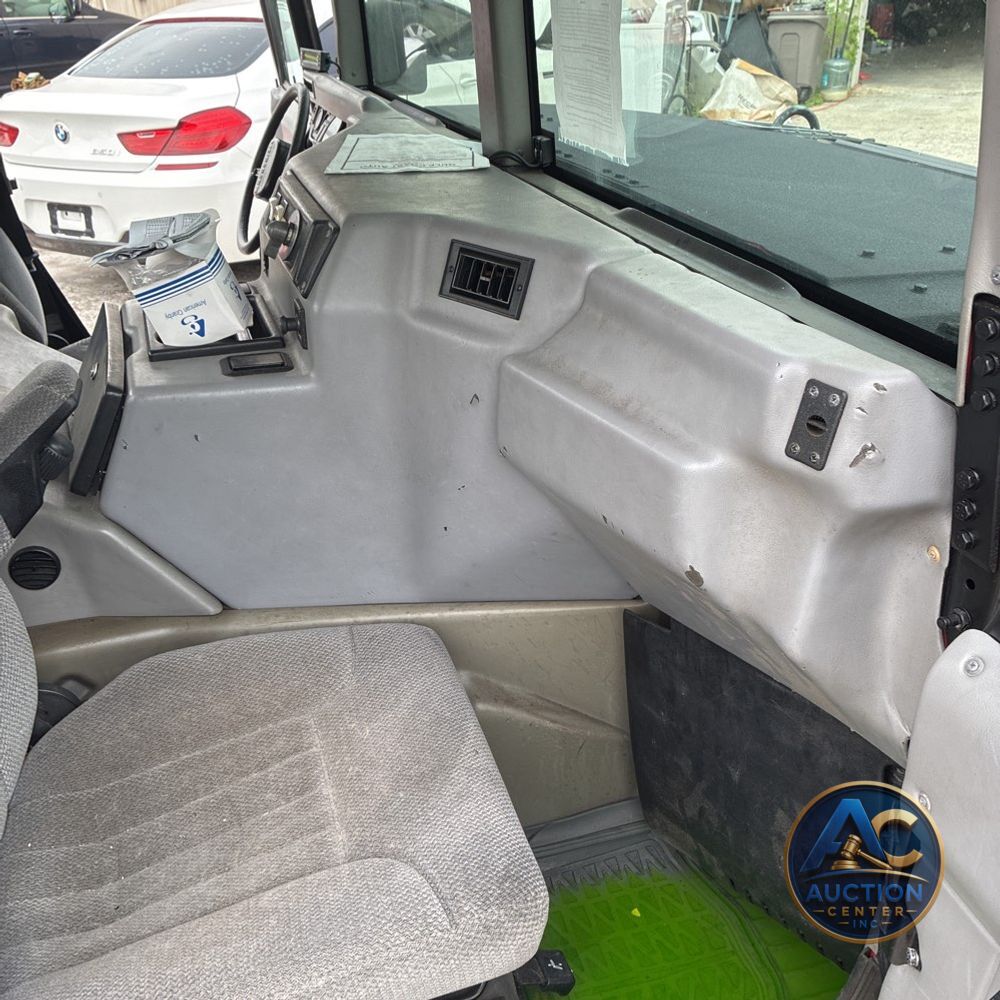 1998 Hummer H1 2D Hardtop