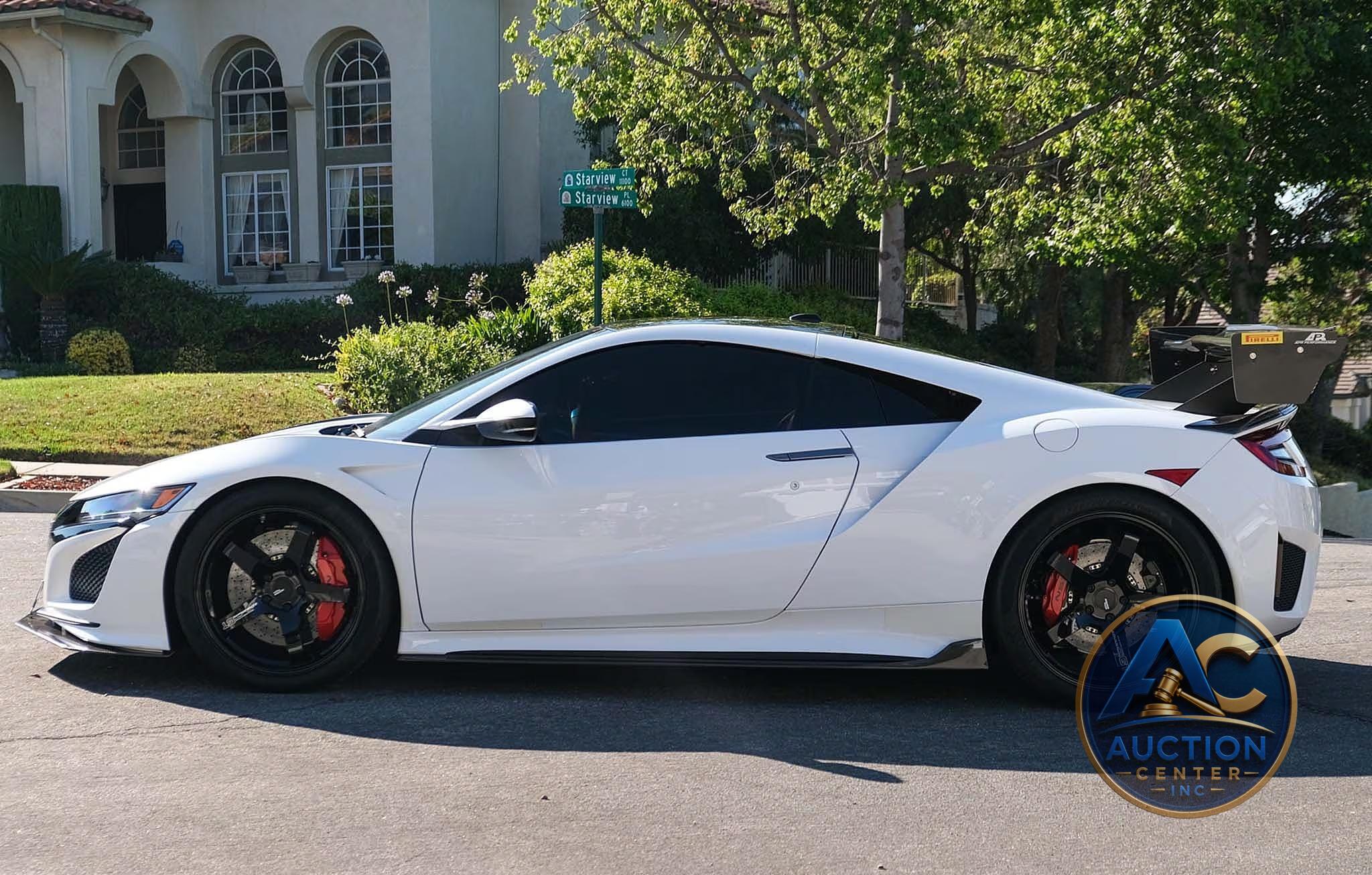 2017 Acura NSX