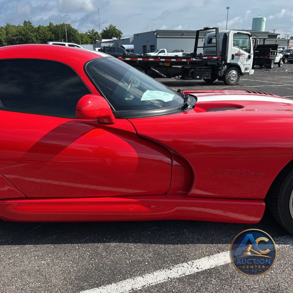 2002 Dodge Viper GTS