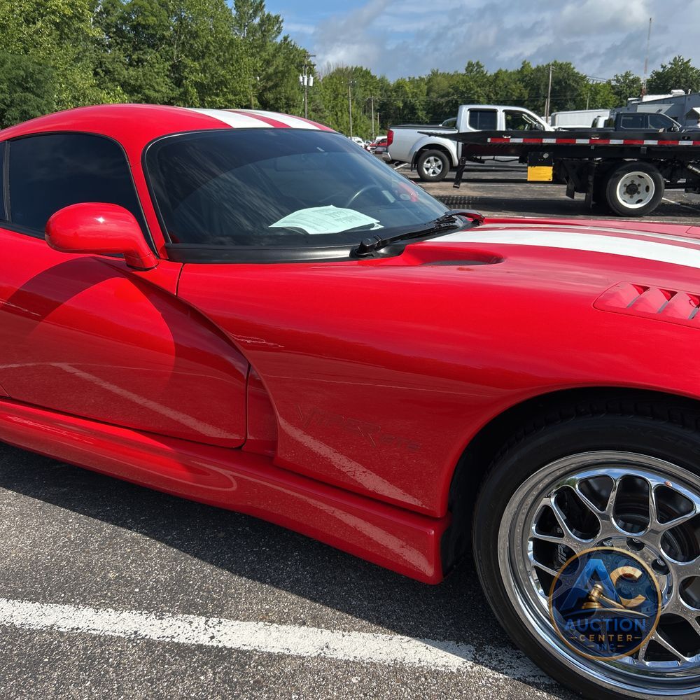 2002 Dodge Viper GTS