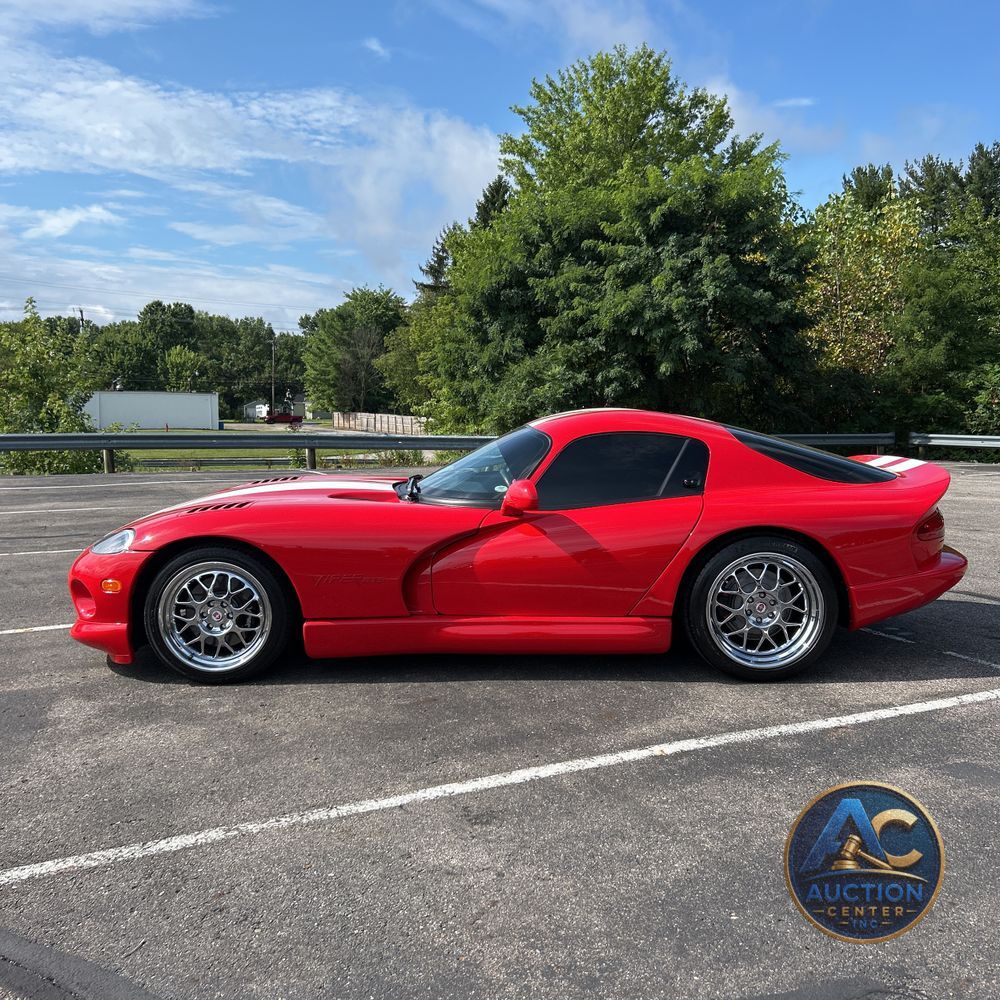 2002 Dodge Viper GTS