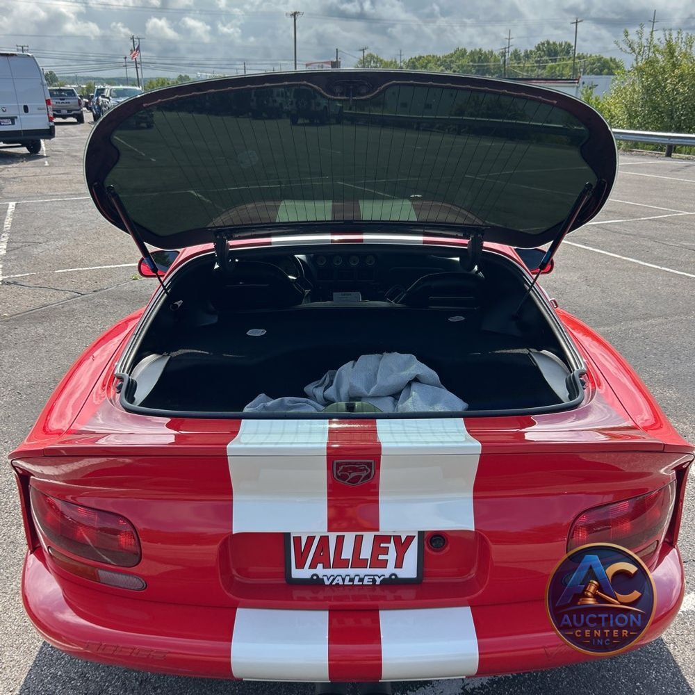 2002 Dodge Viper GTS