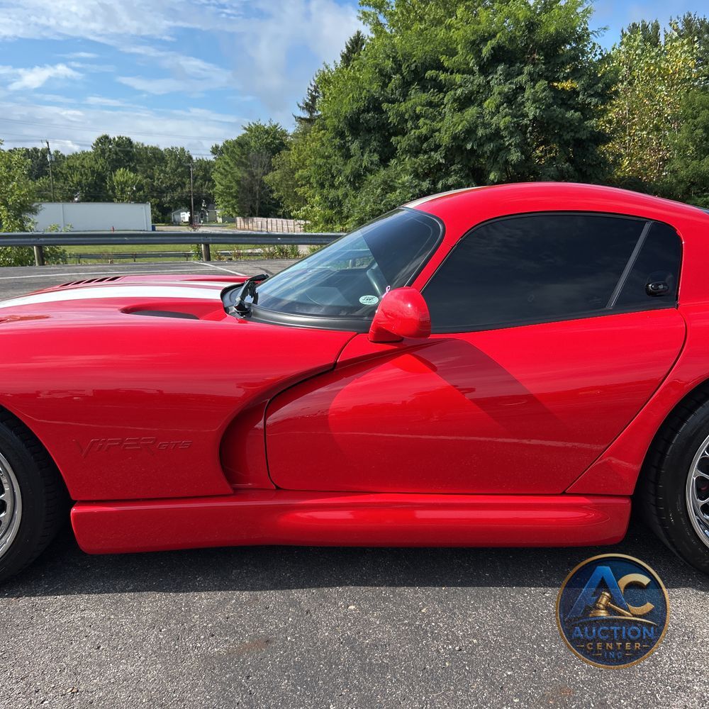 2002 Dodge Viper GTS
