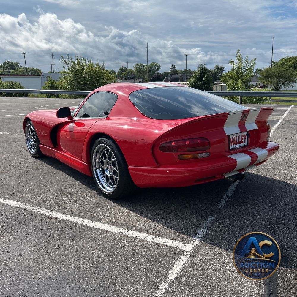 2002 Dodge Viper GTS
