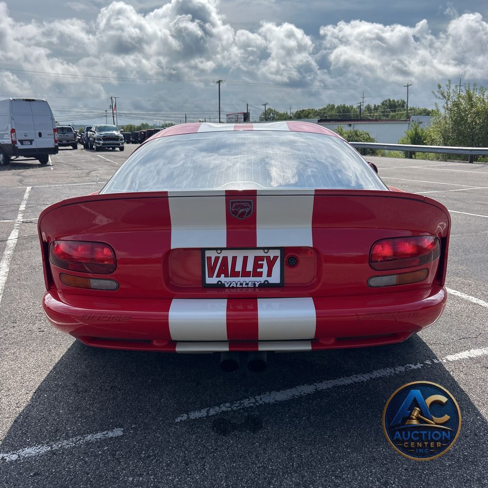 2002 Dodge Viper GTS