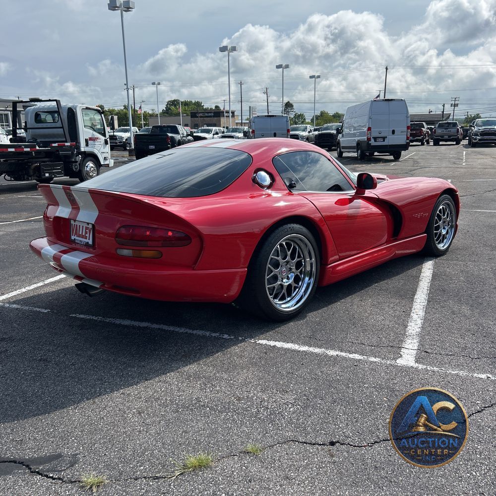 2002 Dodge Viper GTS