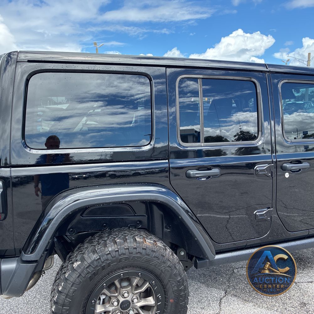 2023 Jeep Wrangler Rubicon 392
