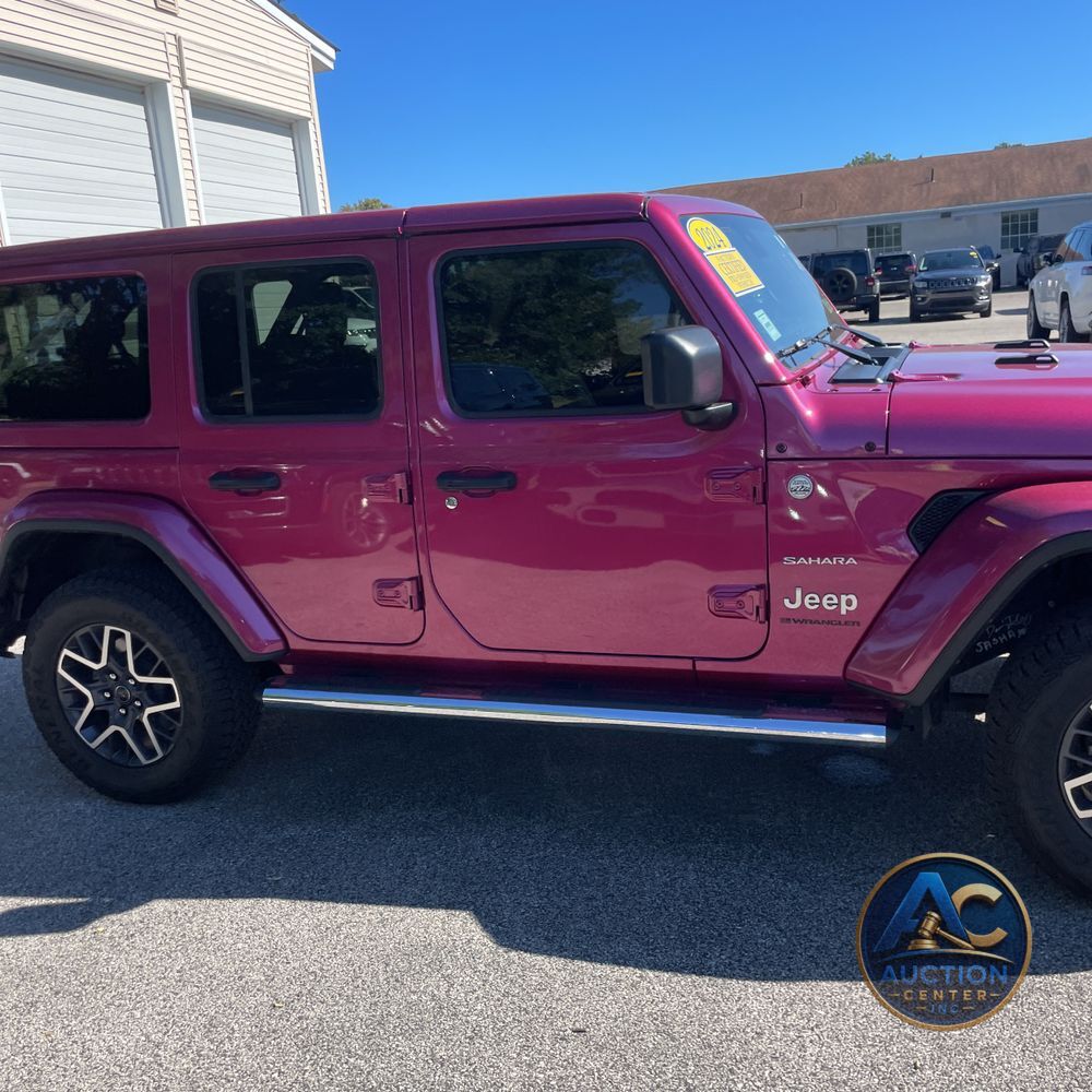 2024 Jeep Wrangler Sahara