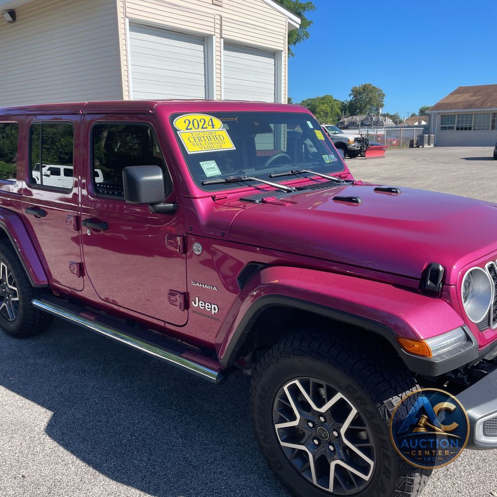 2024 Jeep Wrangler Sahara