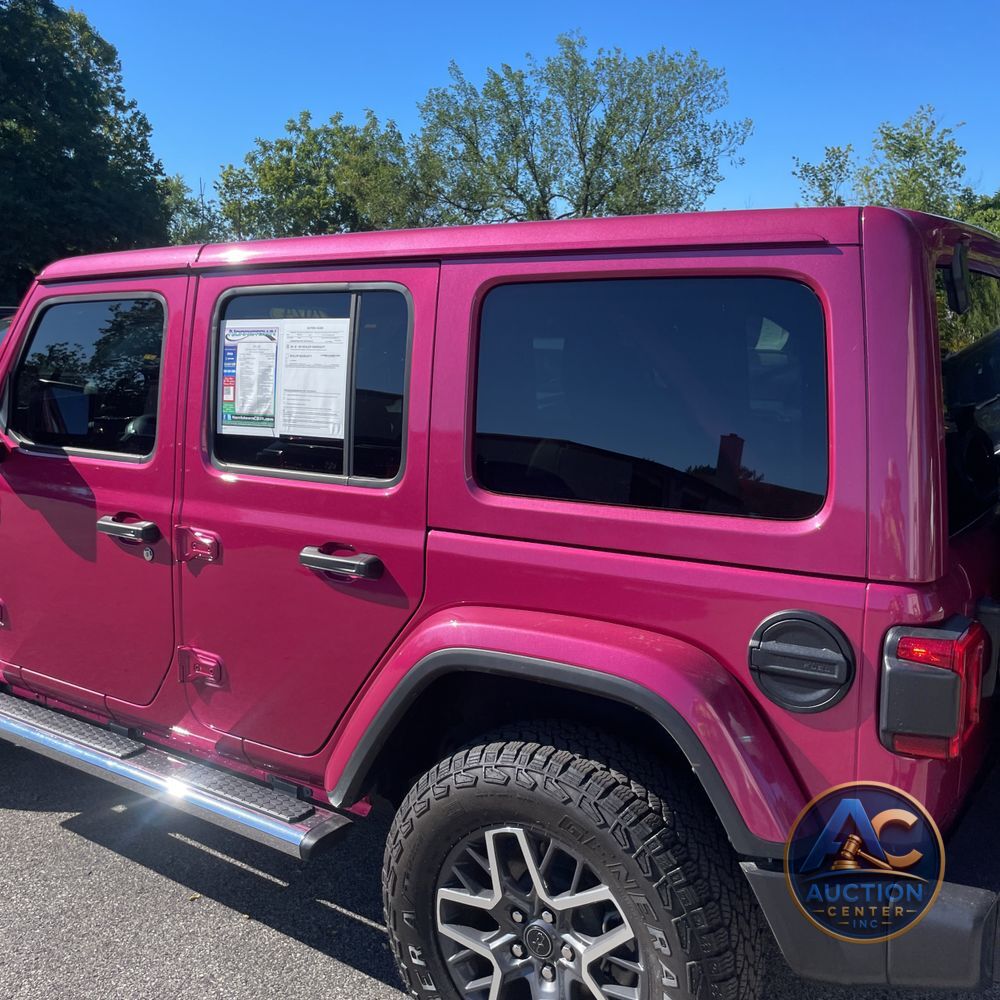 2024 Jeep Wrangler Sahara