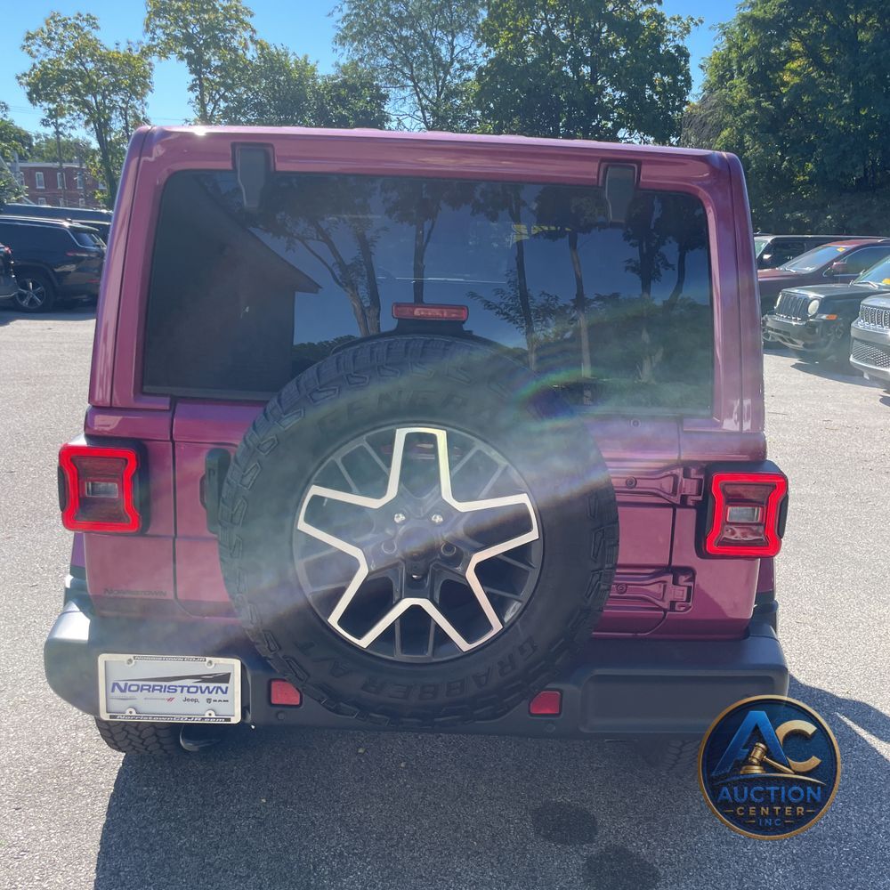 2024 Jeep Wrangler Sahara