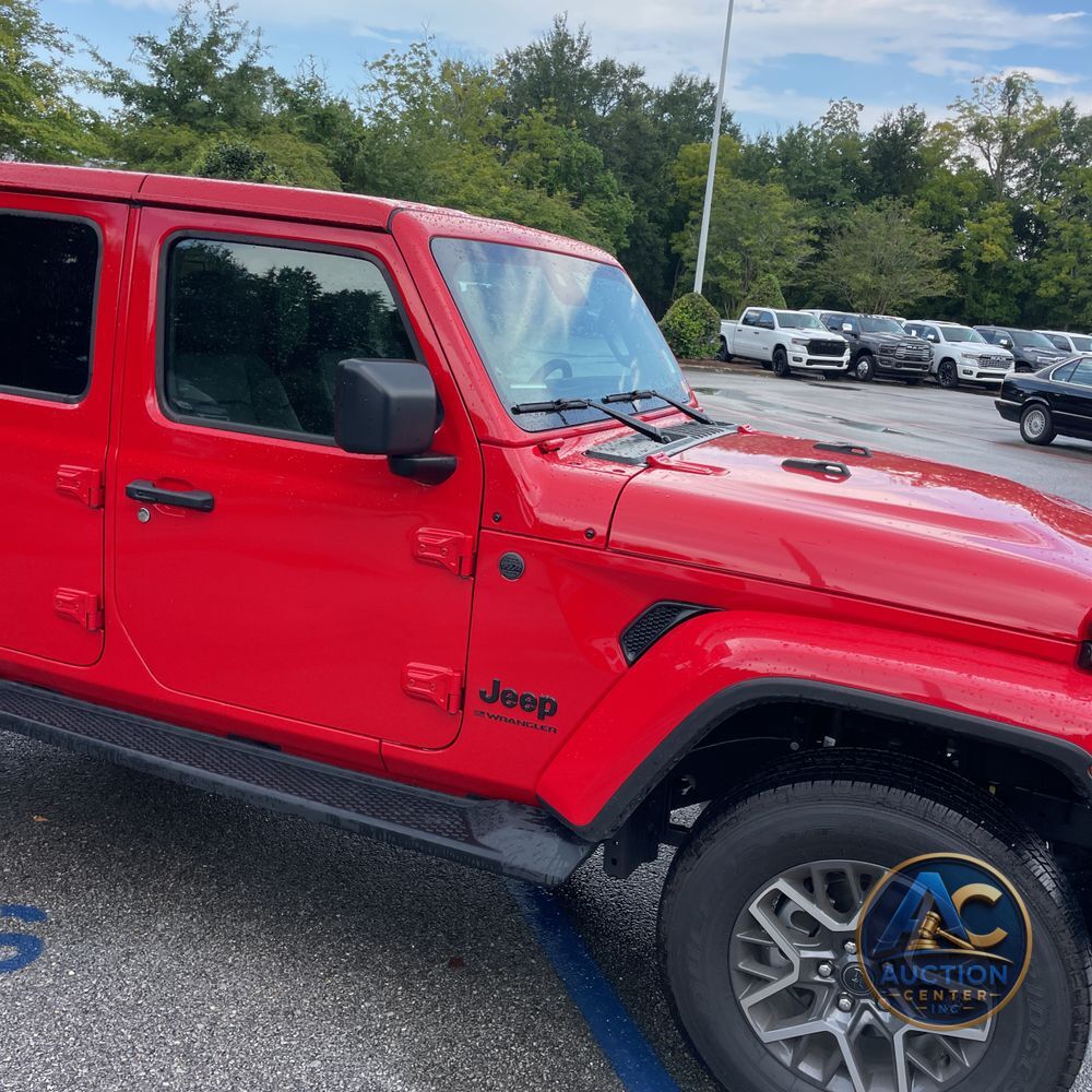 2025 Jeep Wrangler Sahara