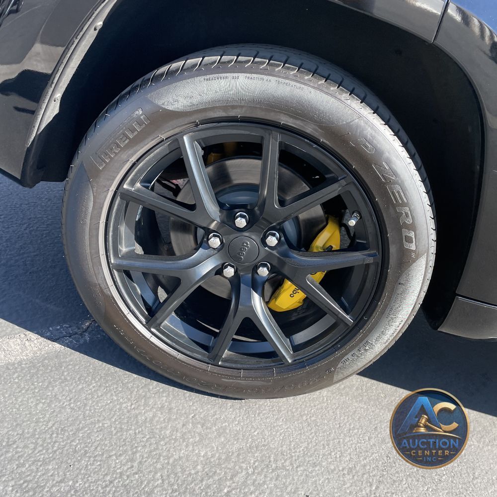 2021 Jeep Grand Cherokee Trackhawk