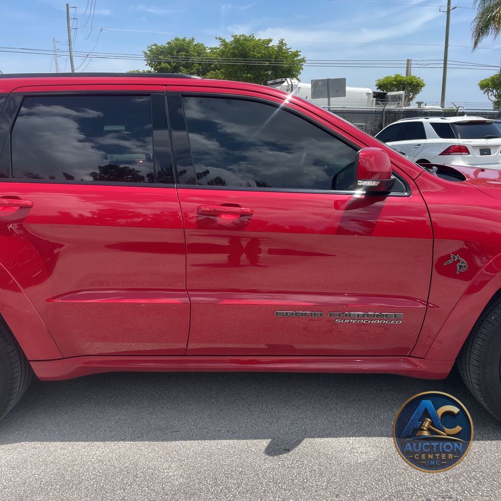 2021 Jeep Grand Cherokee Trackhawk