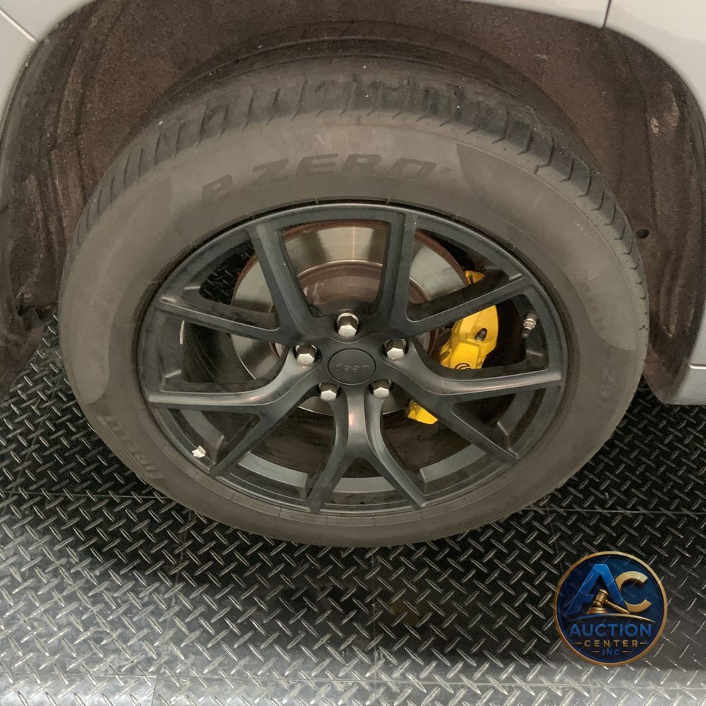 2021 Jeep Grand Cherokee Trackhawk