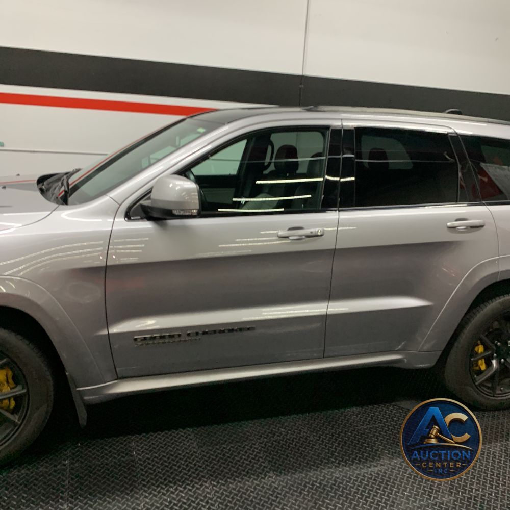 2021 Jeep Grand Cherokee Trackhawk