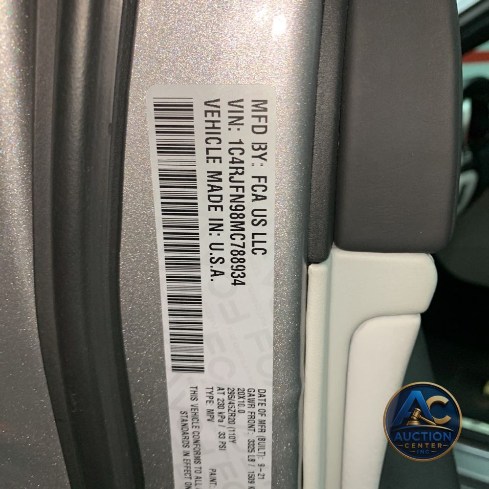 2021 Jeep Grand Cherokee Trackhawk