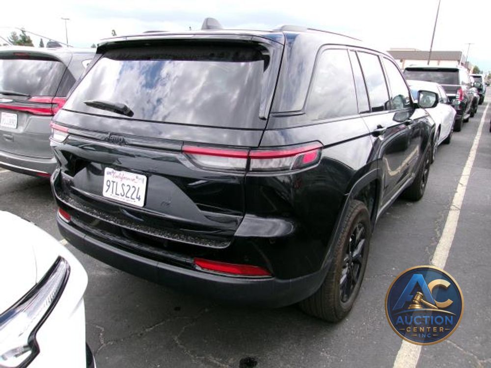 2025 Jeep Grand Cherokee