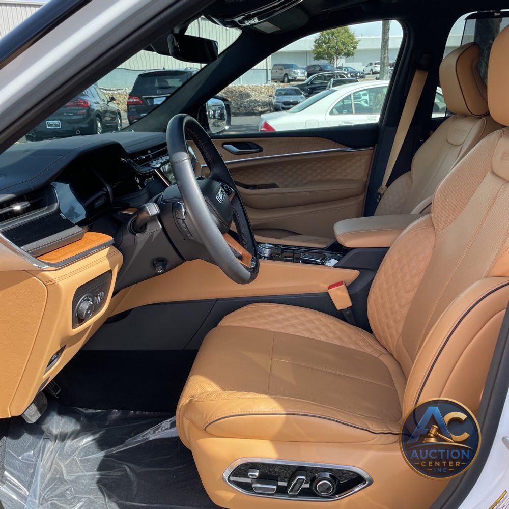 2024 Jeep Grand Cherokee Summit Reserve