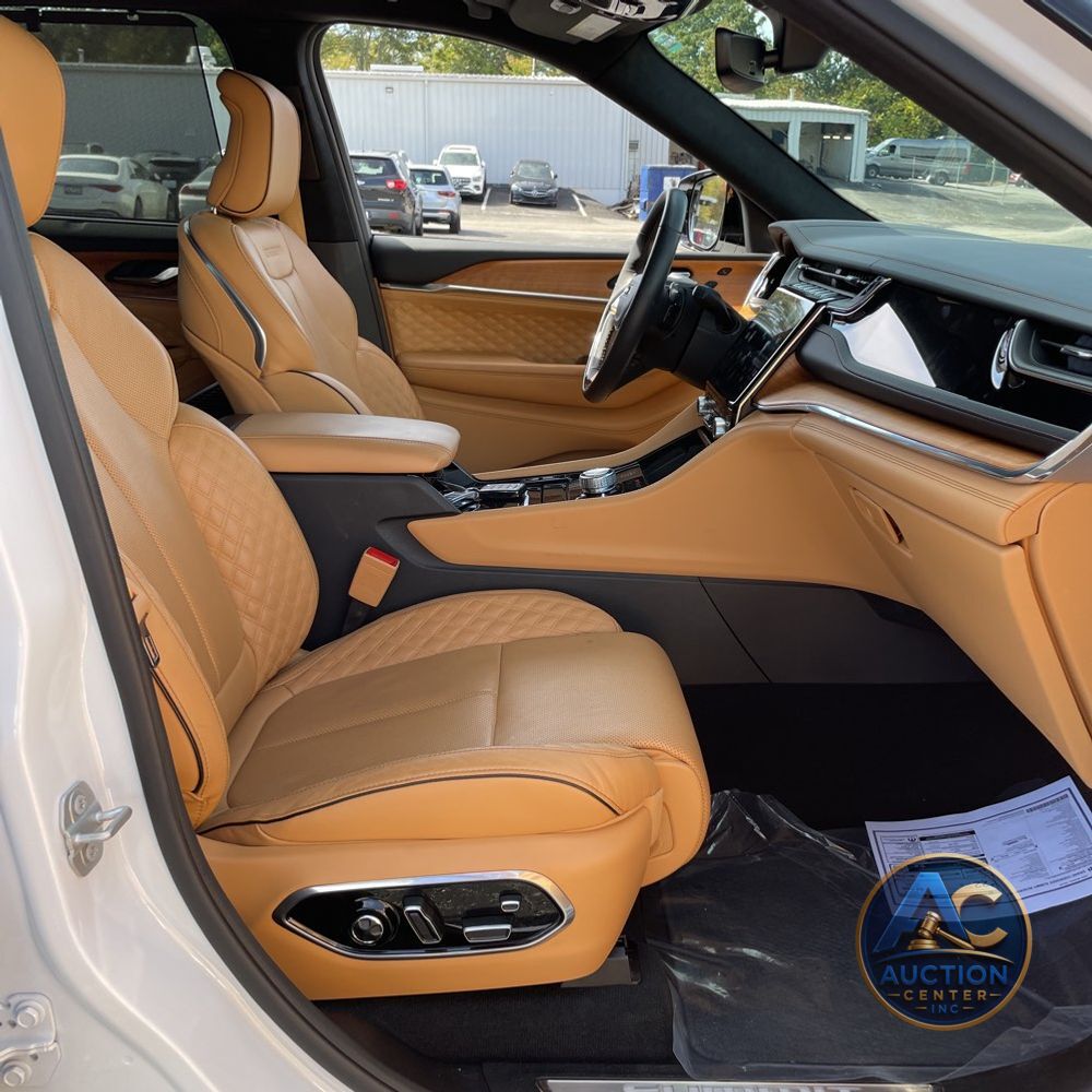 2024 Jeep Grand Cherokee Summit Reserve