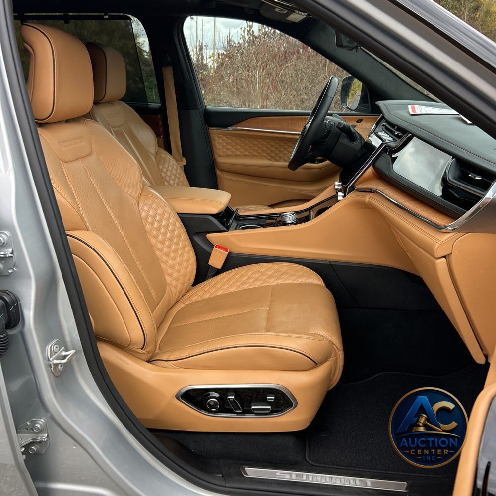 2024 Jeep Grand Cherokee Summit Reserve