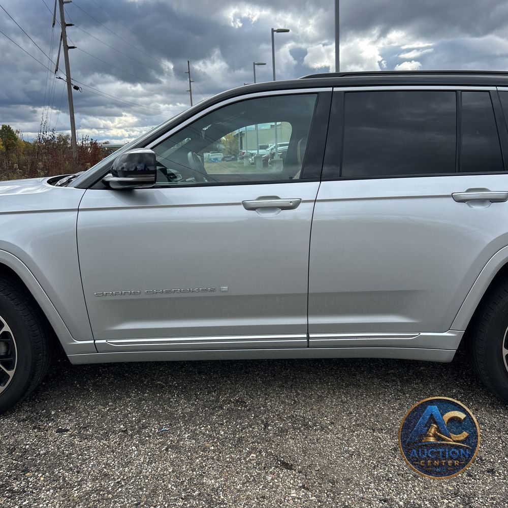 2024 Jeep Grand Cherokee Summit Reserve