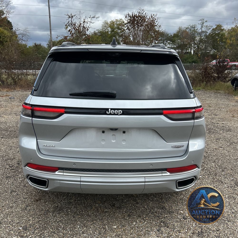 2024 Jeep Grand Cherokee Summit Reserve
