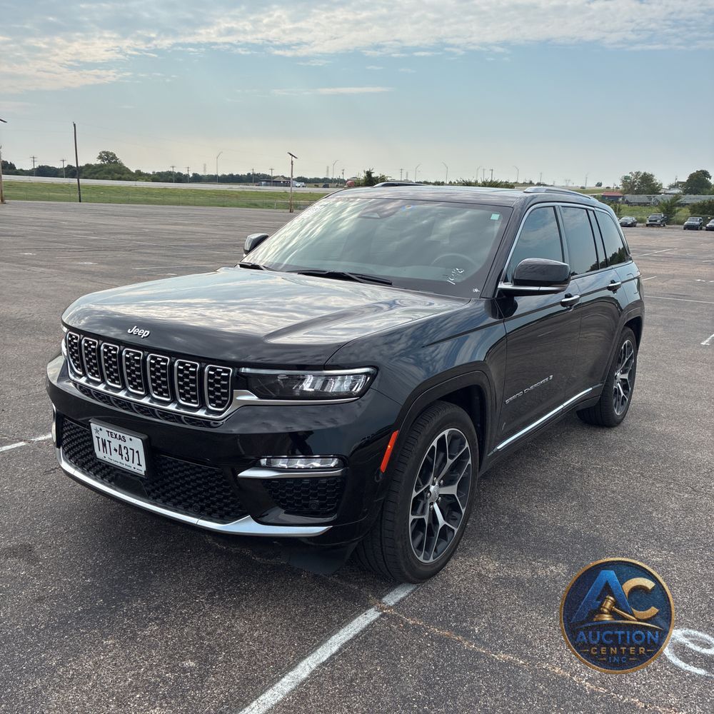 2023 Jeep Grand Cherokee Summit Reserve
