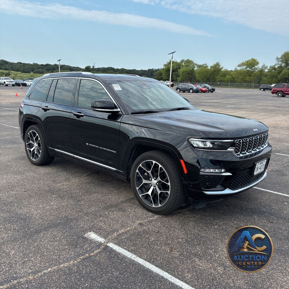 2023 Jeep Grand Cherokee Summit Reserve