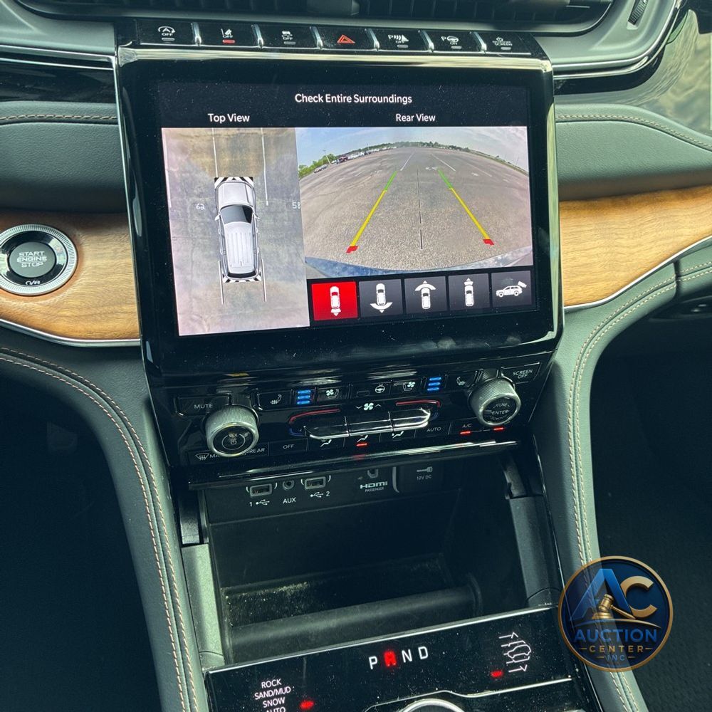 2023 Jeep Grand Cherokee Summit Reserve