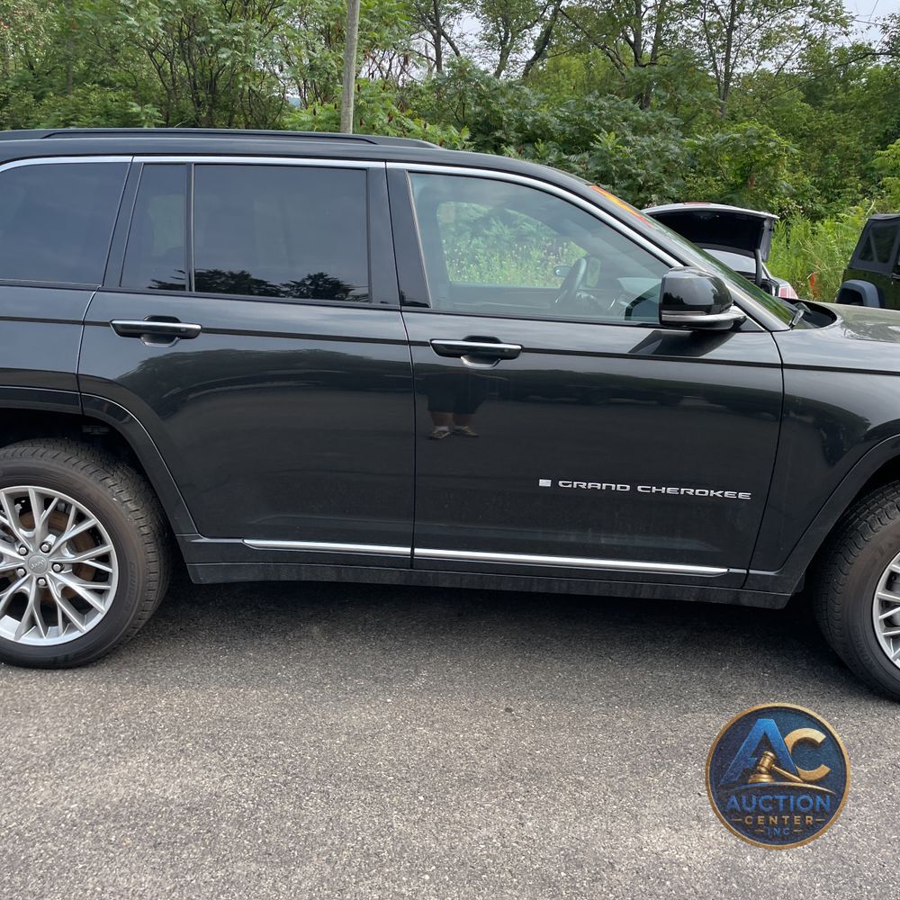 2024 Jeep Grand Cherokee Summit
