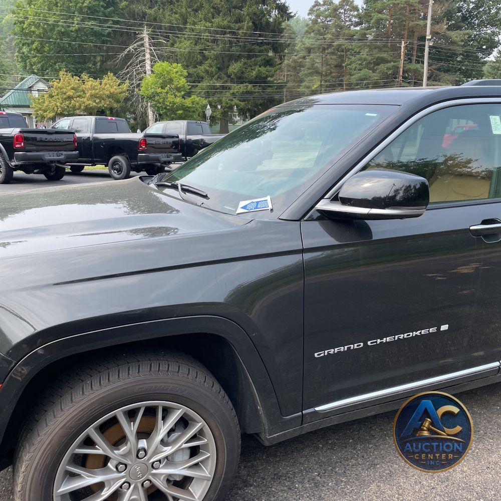 2024 Jeep Grand Cherokee Summit