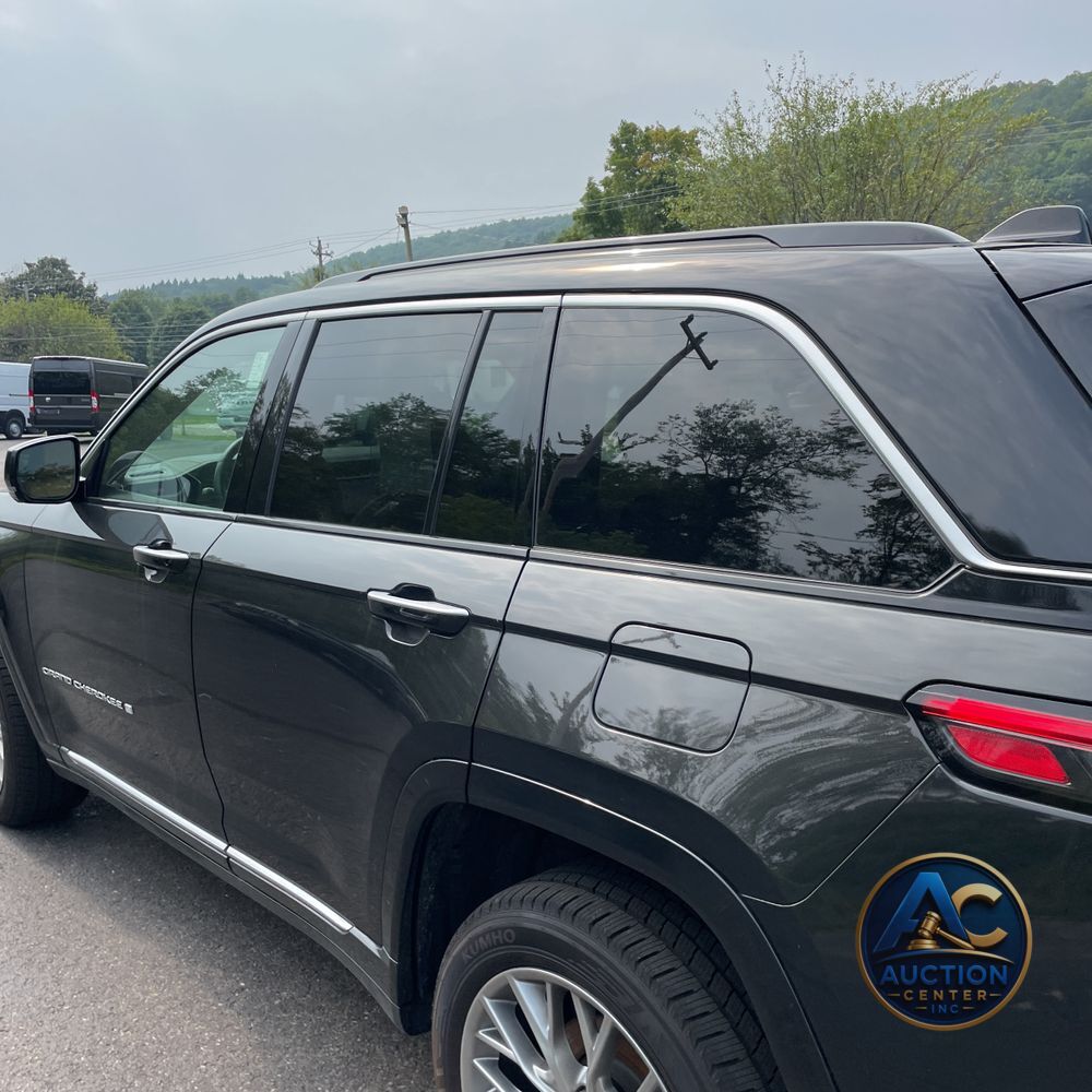 2024 Jeep Grand Cherokee Summit
