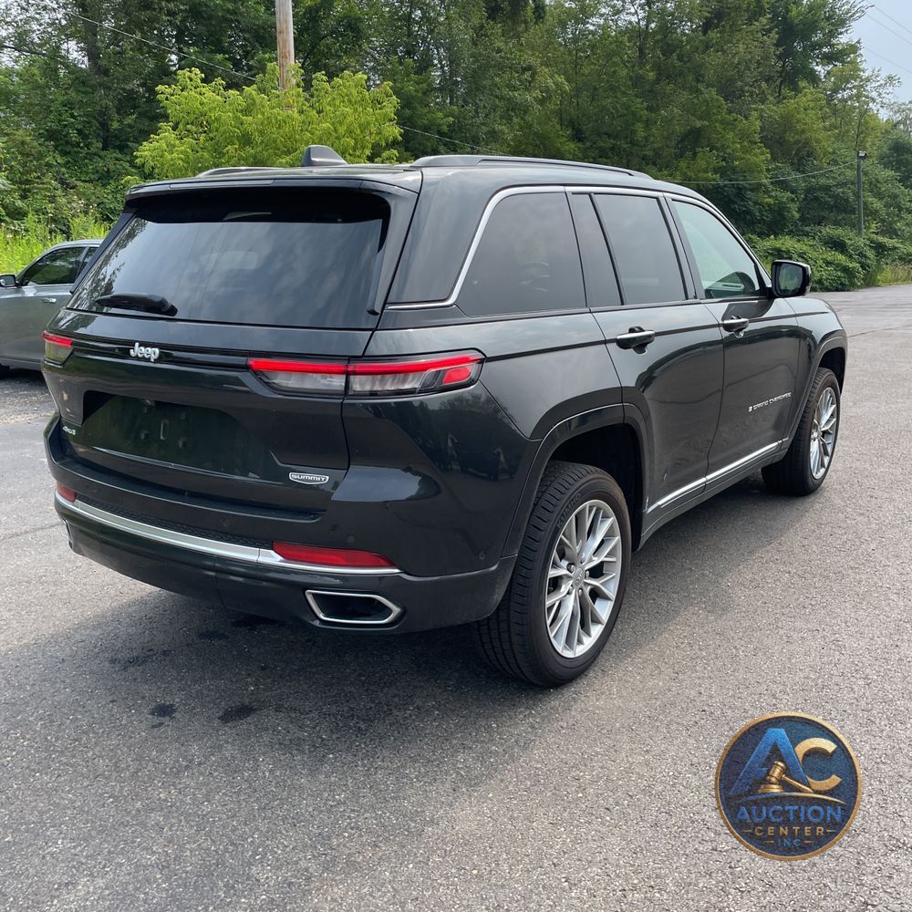 2024 Jeep Grand Cherokee Summit