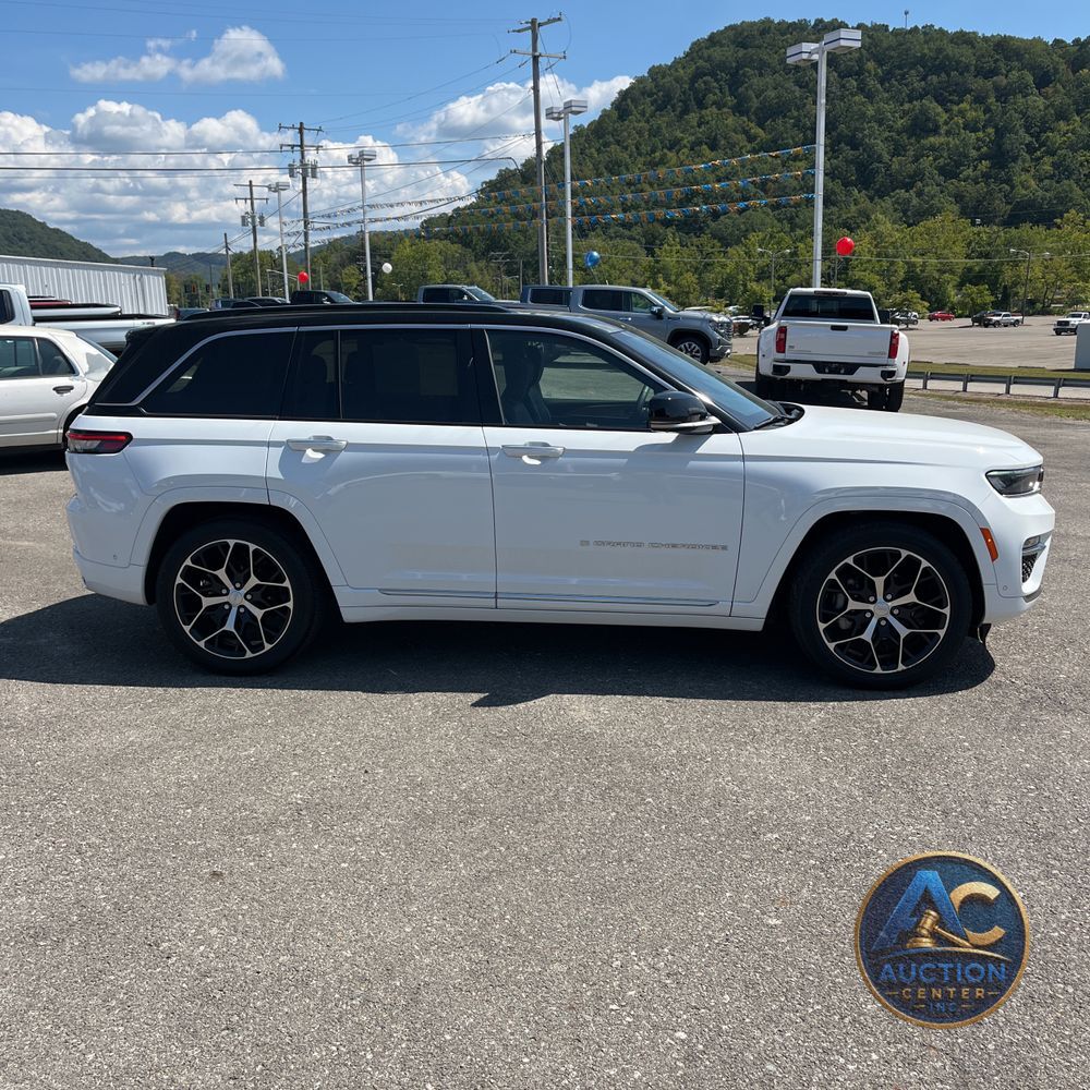 2024 Jeep Grand Cherokee Summit Reserve