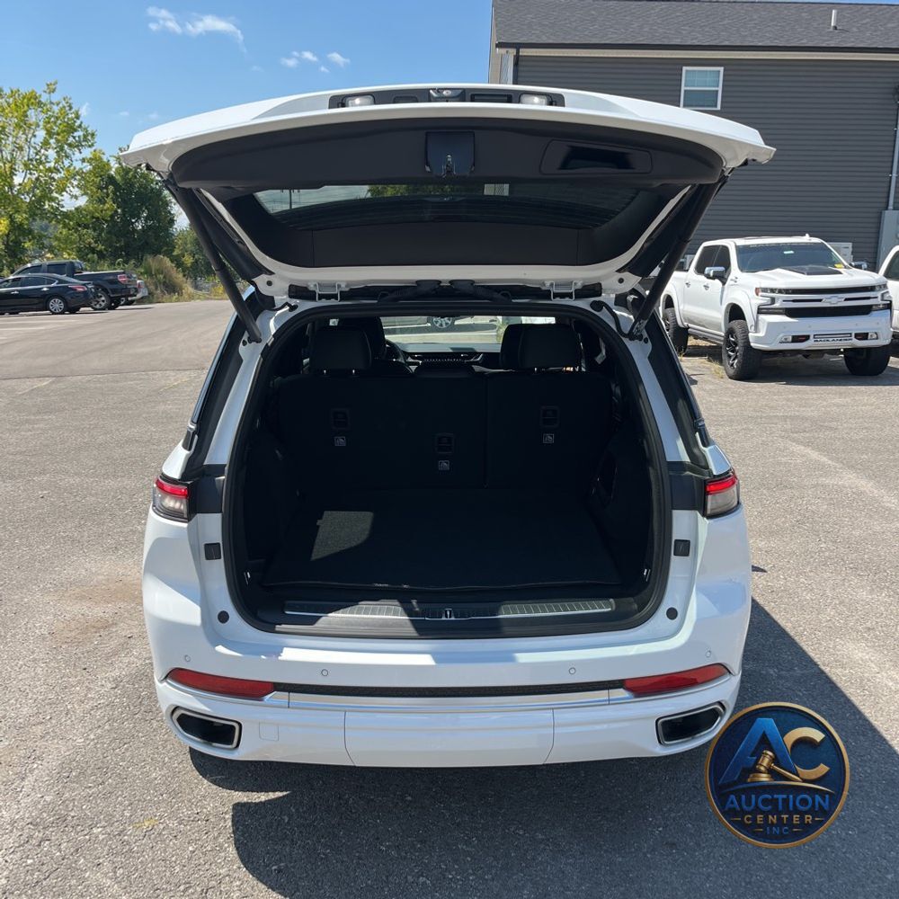 2024 Jeep Grand Cherokee Summit Reserve