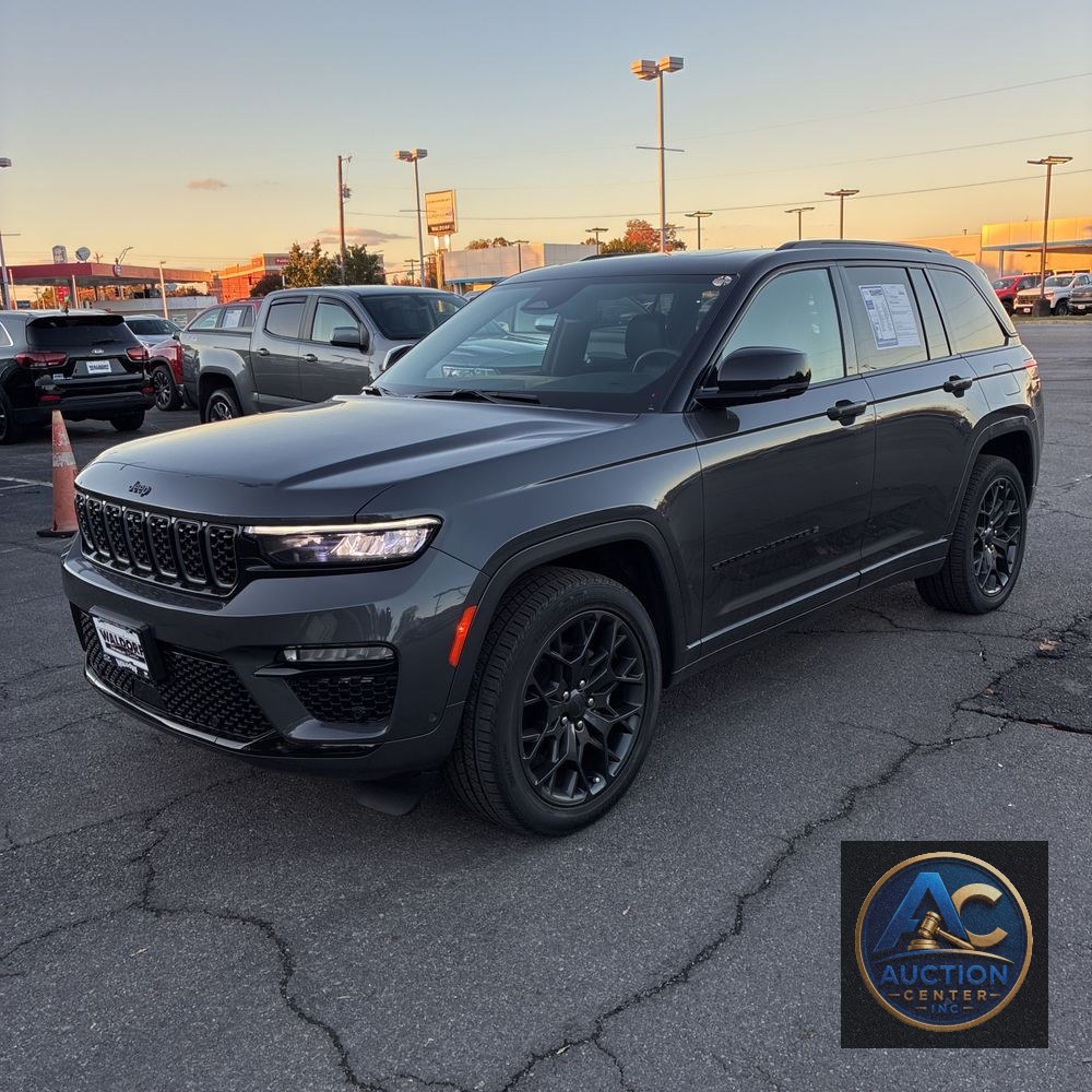 2025 Jeep Grand Cherokee Summit