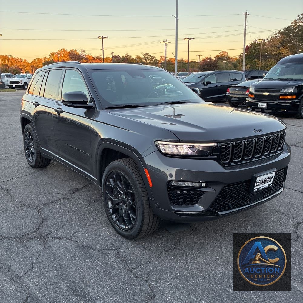 2025 Jeep Grand Cherokee Summit