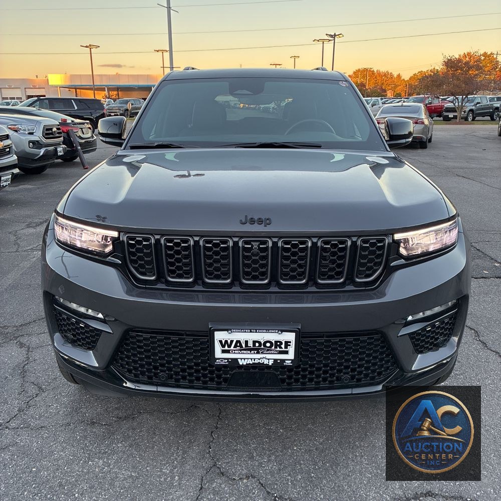 2025 Jeep Grand Cherokee Summit