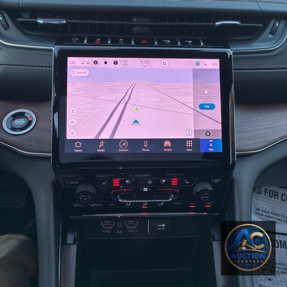 2025 Jeep Grand Cherokee Summit