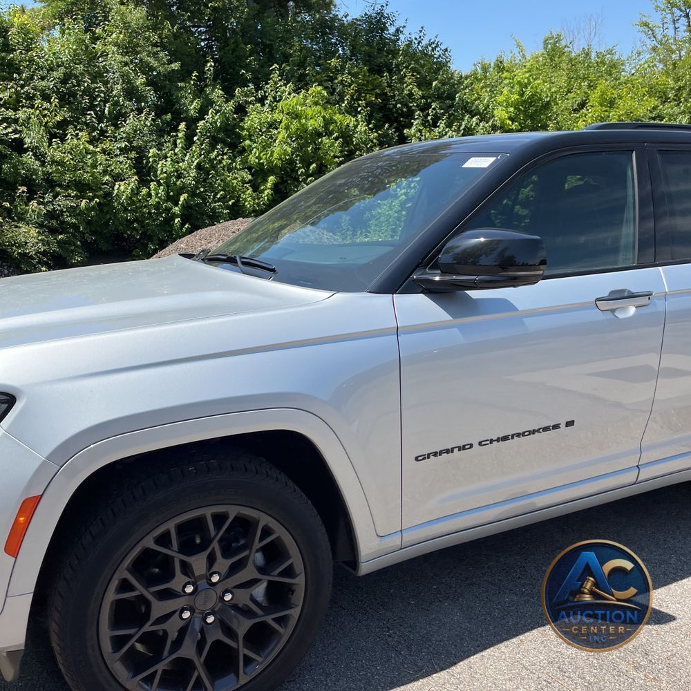 2025 Jeep Grand Cherokee Summit 4x4