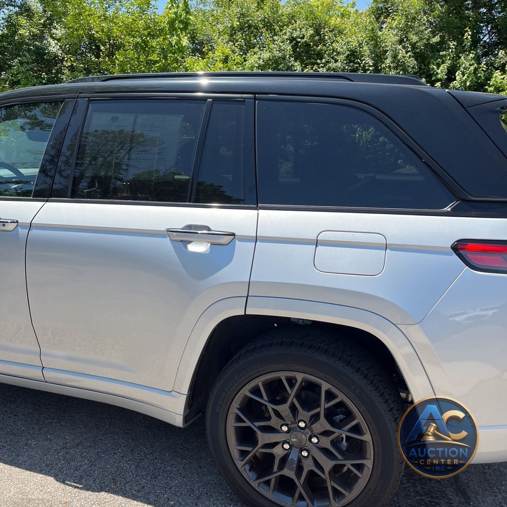 2025 Jeep Grand Cherokee Summit 4x4