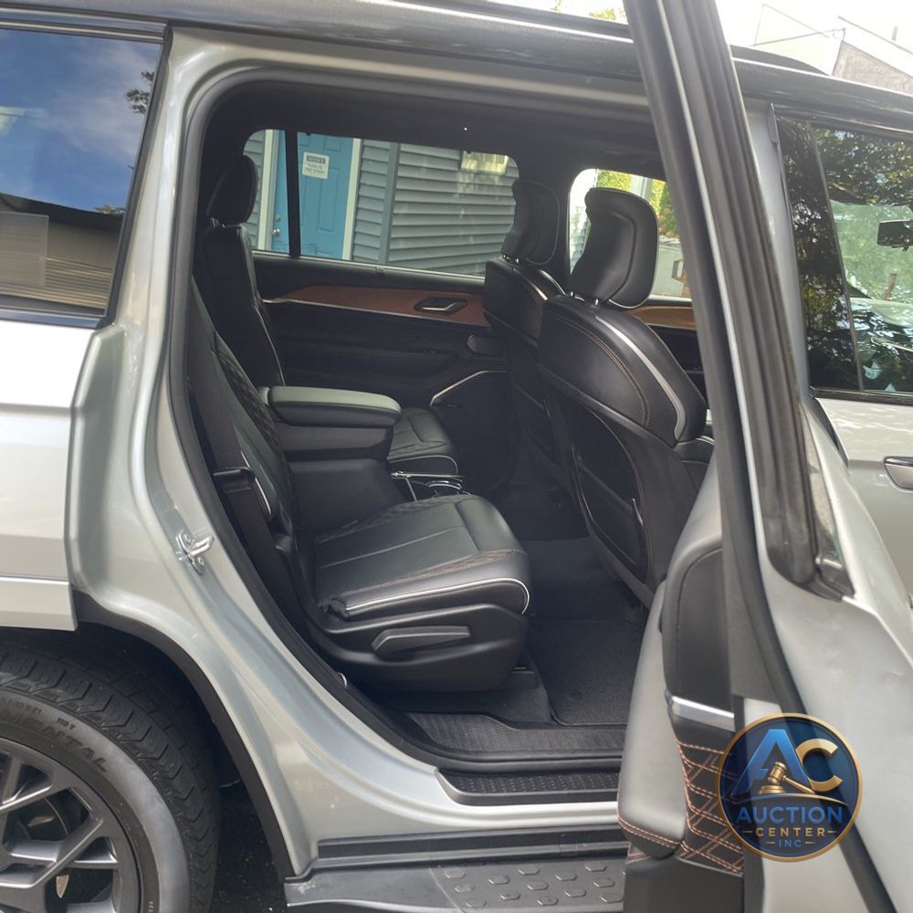 2023 Jeep Grand Cherokee L Summit Reserve